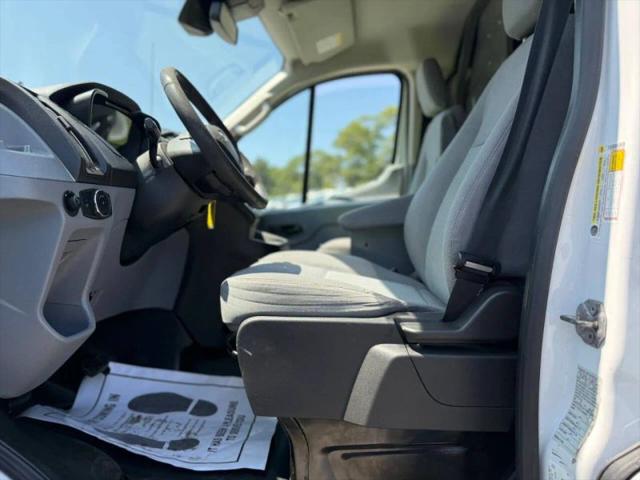 2018 Ford Transit w/Sliding Side Door w/LWB