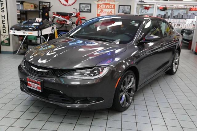 2015 Chrysler 200 S