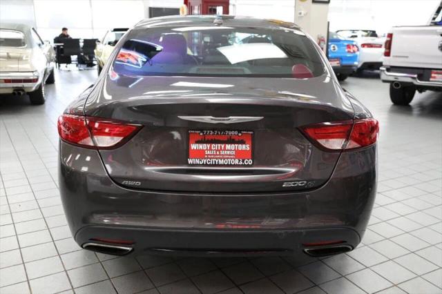 2015 Chrysler 200 S