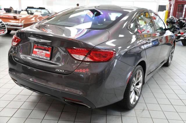 2015 Chrysler 200 S