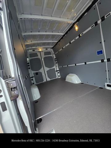 2025 Mercedes-Benz Sprinter 2500 High Roof 4-Cyl Diesel HO
