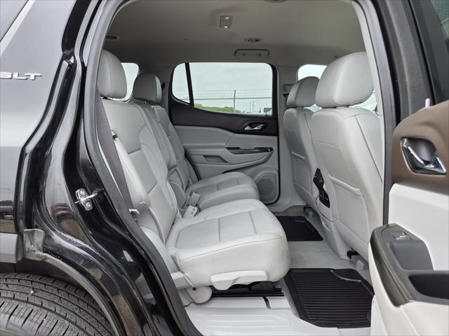 2023 GMC Acadia AWD SLT