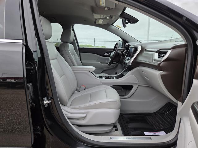 2023 GMC Acadia AWD SLT