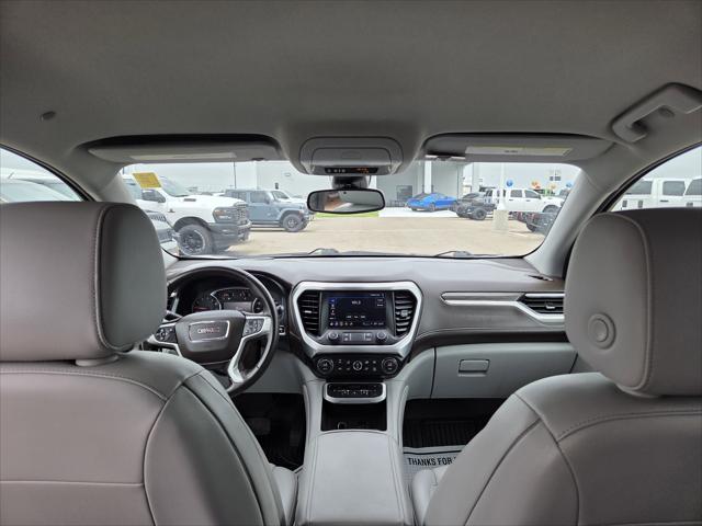 2023 GMC Acadia AWD SLT