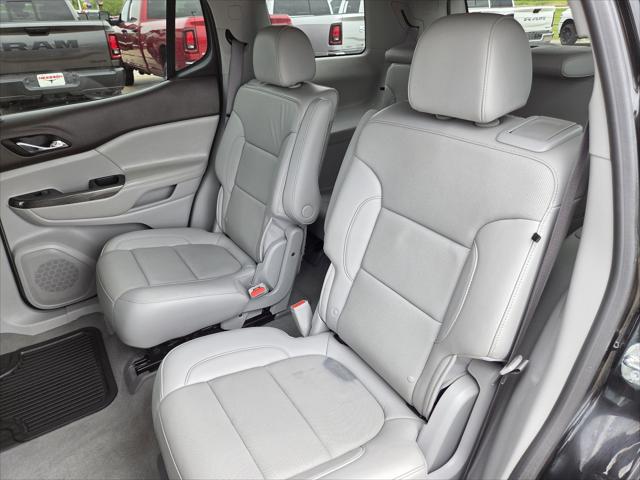 2023 GMC Acadia AWD SLT