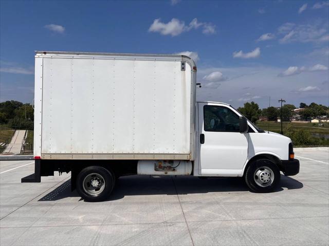 2014 Chevrolet Express Cutaway 3500