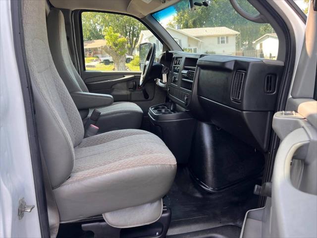 2014 Chevrolet Express Cutaway 3500