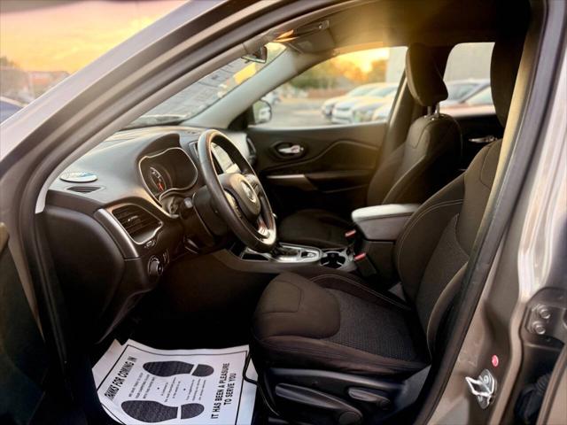 2019 Jeep Cherokee Latitude FWD