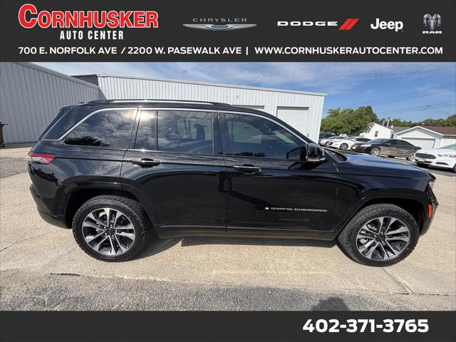 2022 Jeep Grand Cherokee Overland 4x4 2022 Jeep Grand Cherokee Overland 4x4