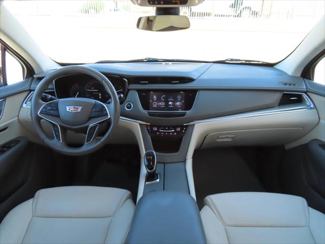 2019 Cadillac XT5 Premium Luxury