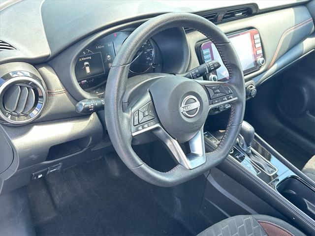 2024 Nissan Kicks SR Xtronic CVT