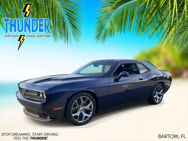 2017 Dodge Challenger SXT Plus