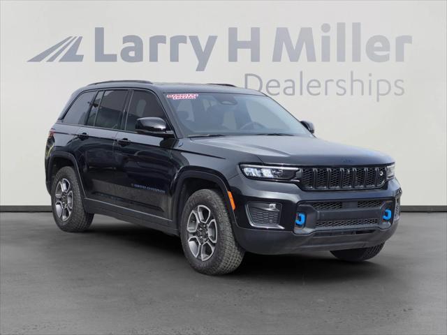 2023 Jeep Grand Cherokee 4xe GRAND CHEROKEE TRAILHAWK 4xe 2023 Jeep Grand Cherokee 4xe GRAND CHEROKEE TRAILHAWK 4xe