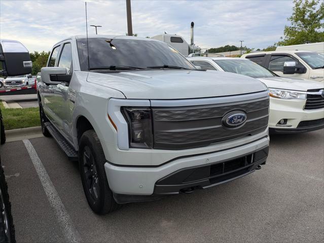 2023 Ford F-150 Lightning LARIAT