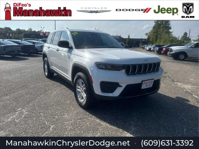 2023 Jeep Grand Cherokee Laredo 4x4