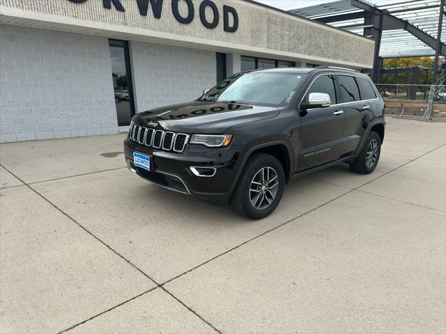 2017 Jeep Grand Cherokee Limited 4x4 2017 Jeep Grand Cherokee Limited 4x4