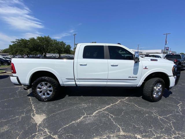 2024 RAM 3500 Limited Crew Cab 4x4 64 Box 2024 RAM 3500 Limited Crew Cab 4x4 64 Box