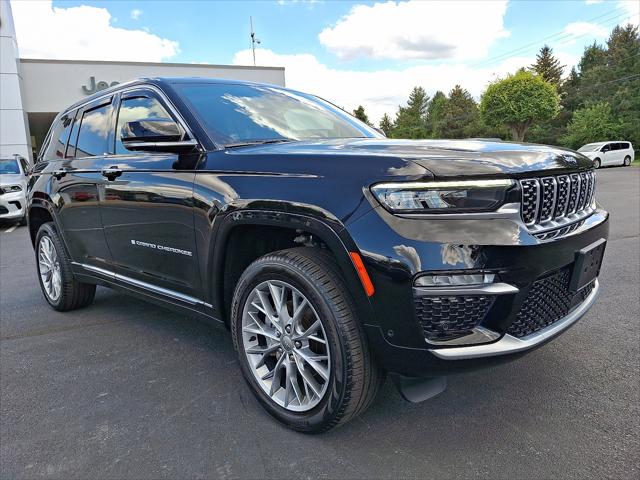 2022 Jeep Grand Cherokee Summit 4x4