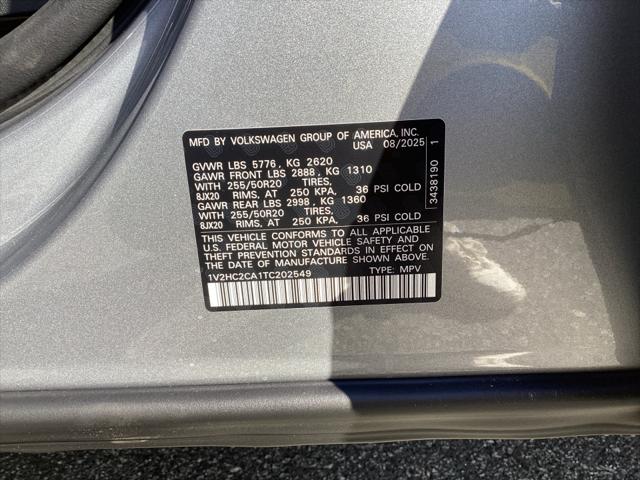 2026 Volkswagen Atlas Cross Sport 2.0T SE w/Technology