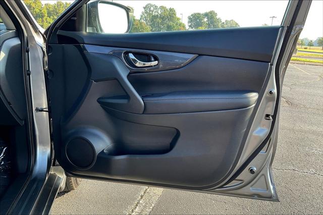 Used 2018 Nissan Rogue For Sale in Olive Branch, MS