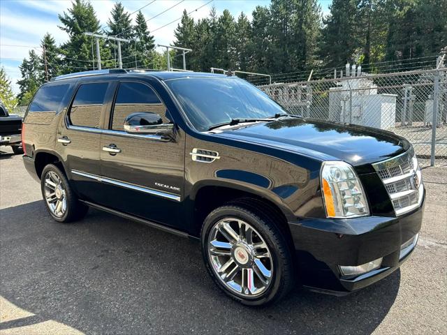 2013 Cadillac Escalade Platinum Edition