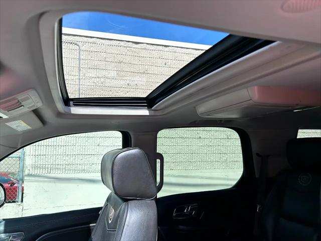 2013 Cadillac Escalade Platinum Edition