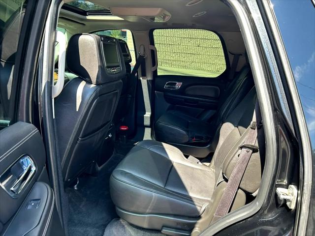 2013 Cadillac Escalade Platinum Edition