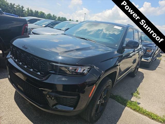 2022 Jeep Grand Cherokee Altitude 4x4