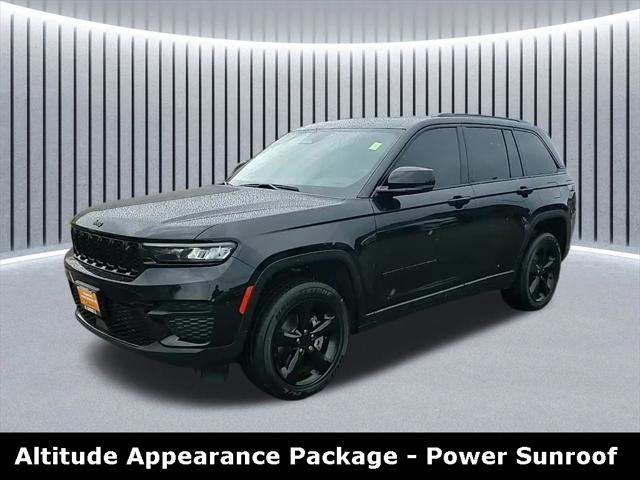 2022 Jeep Grand Cherokee Altitude 4x4