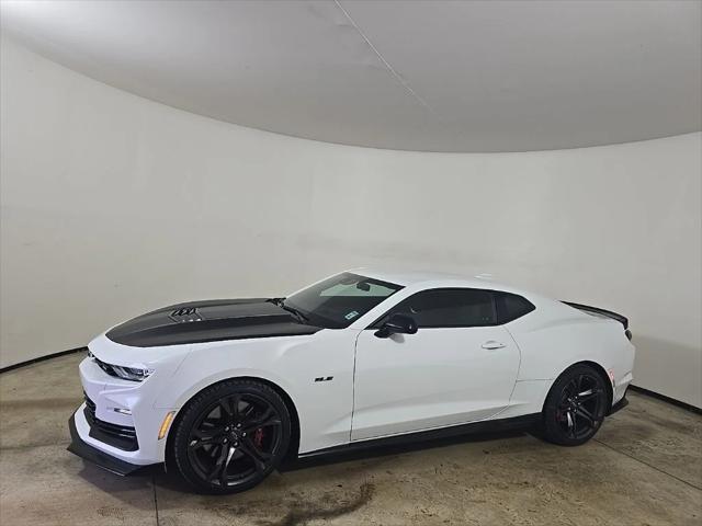 2022 Chevrolet Camaro RWD Coupe 2SS