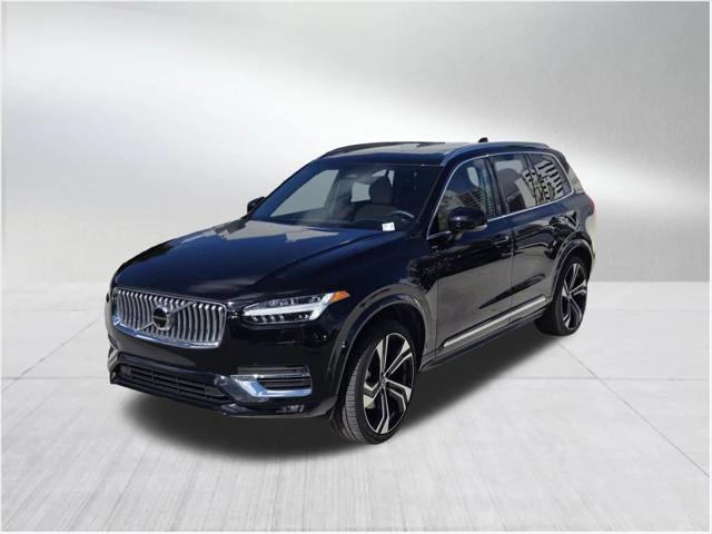 2024 Volvo XC90 B6 Ultimate Bright Theme 7-Seater