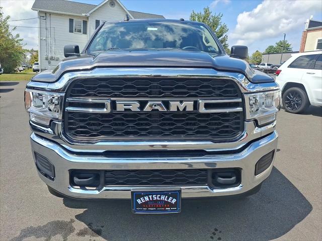 2020 RAM 2500 Tradesman Crew Cab 4X4 64 Box