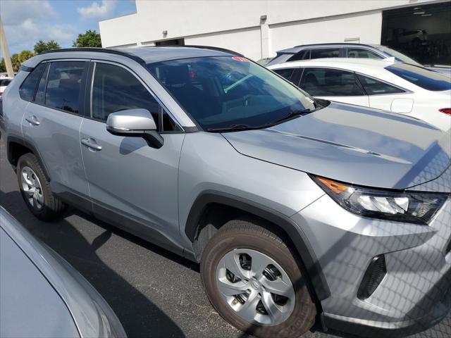 2021 Toyota RAV4 LE