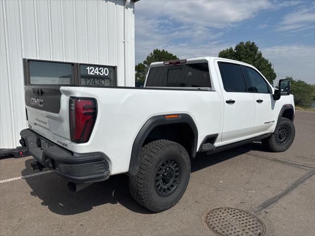 2024 GMC Sierra 2500HD 4WD Crew Cab Standard Bed AT4X