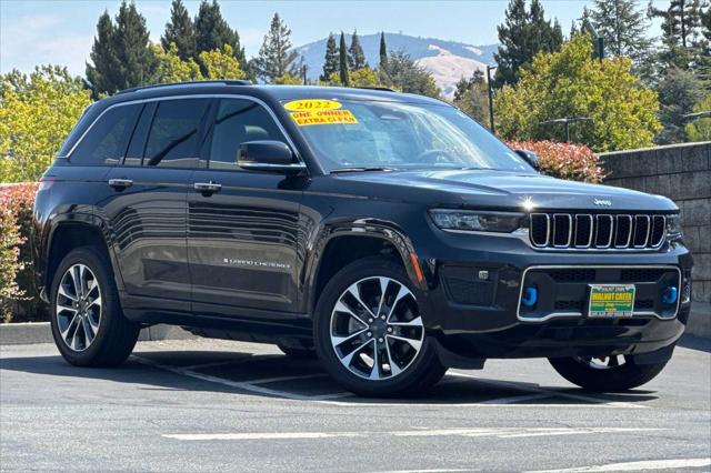 2022 Jeep Grand Cherokee 4xe Overland 4x4