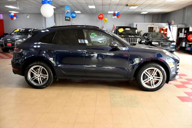 2019 Porsche Macan Standard