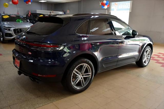 2019 Porsche Macan Standard