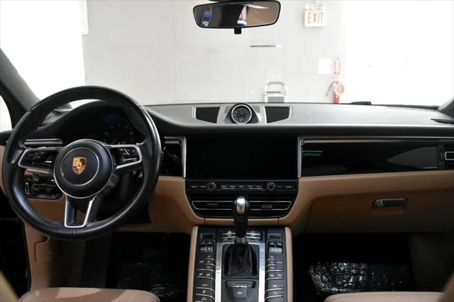 2019 Porsche Macan Standard