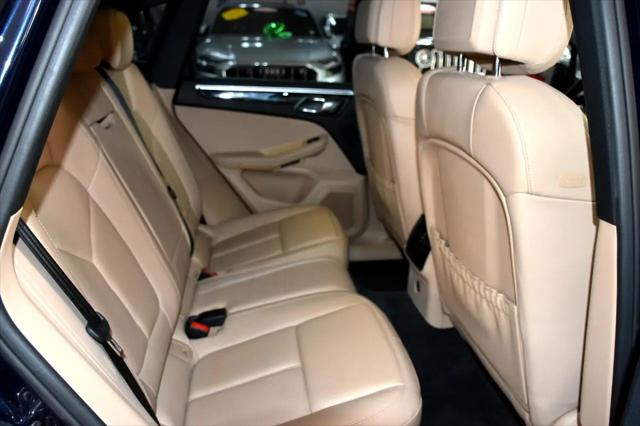 2019 Porsche Macan Standard