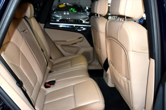 2019 Porsche Macan Standard