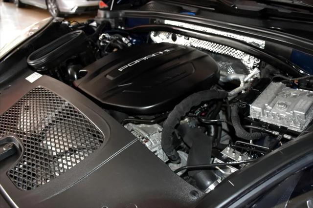 2019 Porsche Macan Standard