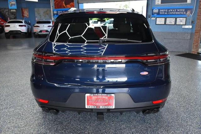2019 Porsche Macan Standard