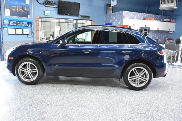 2019 Porsche Macan Standard