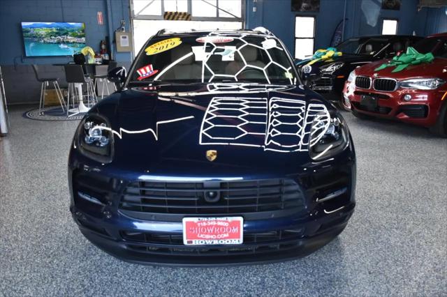 2019 Porsche Macan Standard
