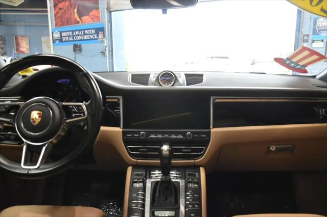 2019 Porsche Macan Standard