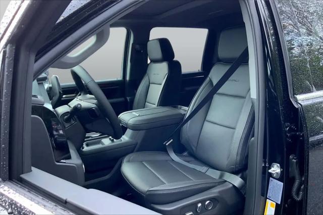 2026 GMC Sierra 2500HD Crew Cab, Standard Bed, Denali, 4WD
