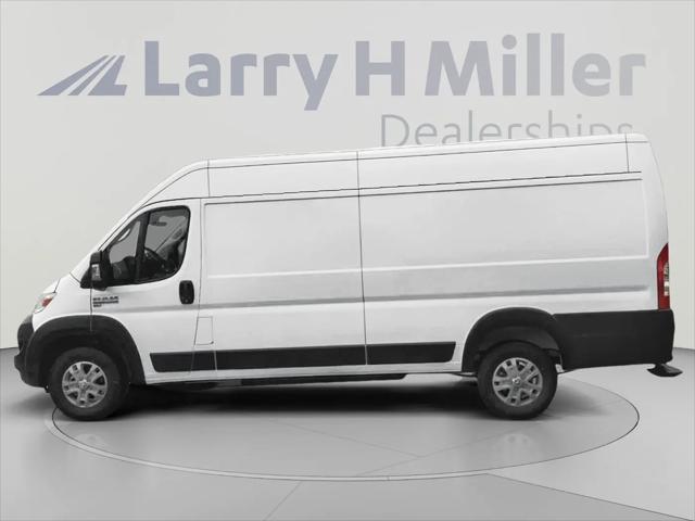 2025 Ram ProMaster Cargo Van Tradesman High Roof 159 WB EXT w/Pass Seat