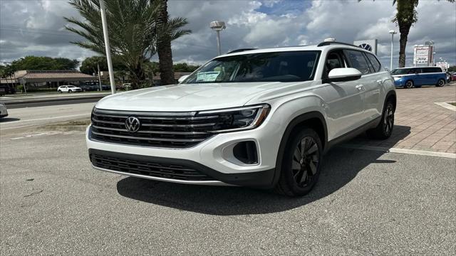 2026 Volkswagen Atlas SE with Technology