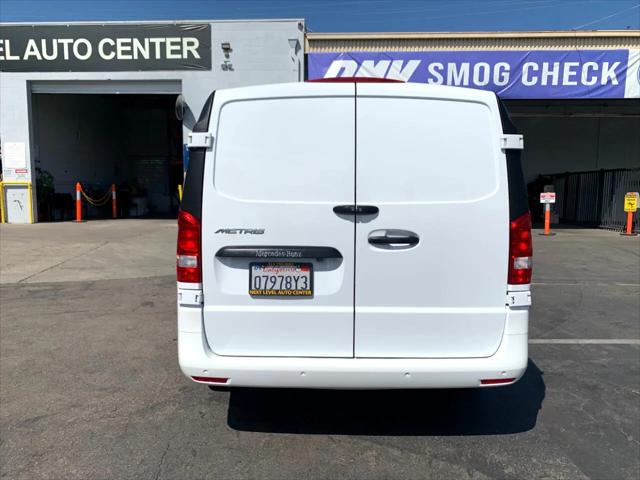 2023 Mercedes-Benz Metris Standard