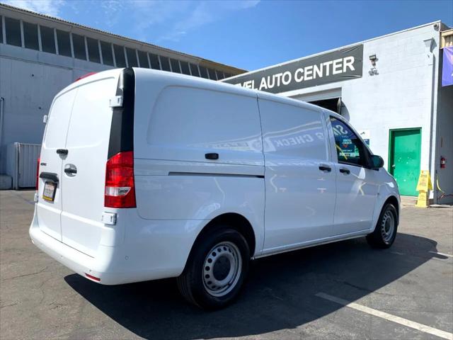 2023 Mercedes-Benz Metris Standard